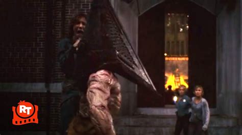 Watch Silent Hill (2006) .
